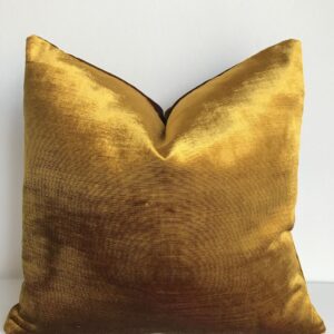 Gold Sarı Lüks Döşemelik Kadife Kumaş Kırlent Kılıfı - Özel Ölçü Seçenekli