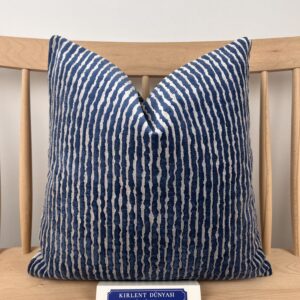 Mavi Gri Lüks Modern Desenli 43*43 Döşemelik Kadife Kumaş Kırlent Kılıfı - Özel Ölçü Seçenekli