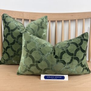 Yeşil Geometrik Desenli Lüks Döşemelik Kadife Kırlent Kılıfı