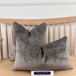 Antrasit Desenli Lüks Döşemelik Kadife Kırlent Kılıfı