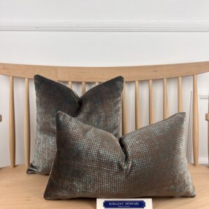 Bakır Desenli Lüks Döşemelik Kadife Kırlent Kılıfı